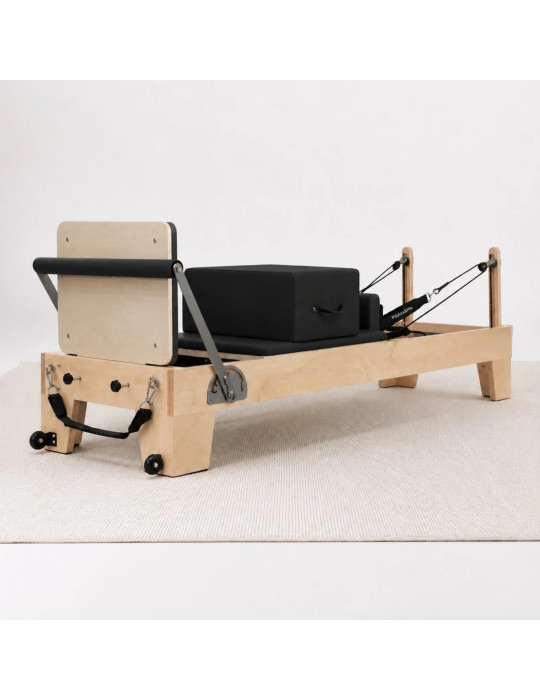 Reformer Essential Pilates&Me en érable | Kinestock